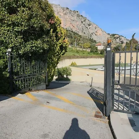 2 Pieces Avec Vue Panoramique, Garage Et Piscine Apartmán