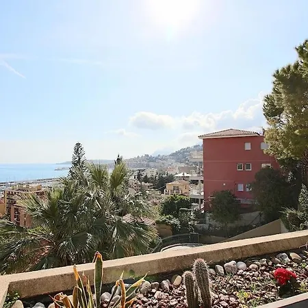 Apartmán 2 Pieces Avec Vue Panoramique, Garage Et Piscine